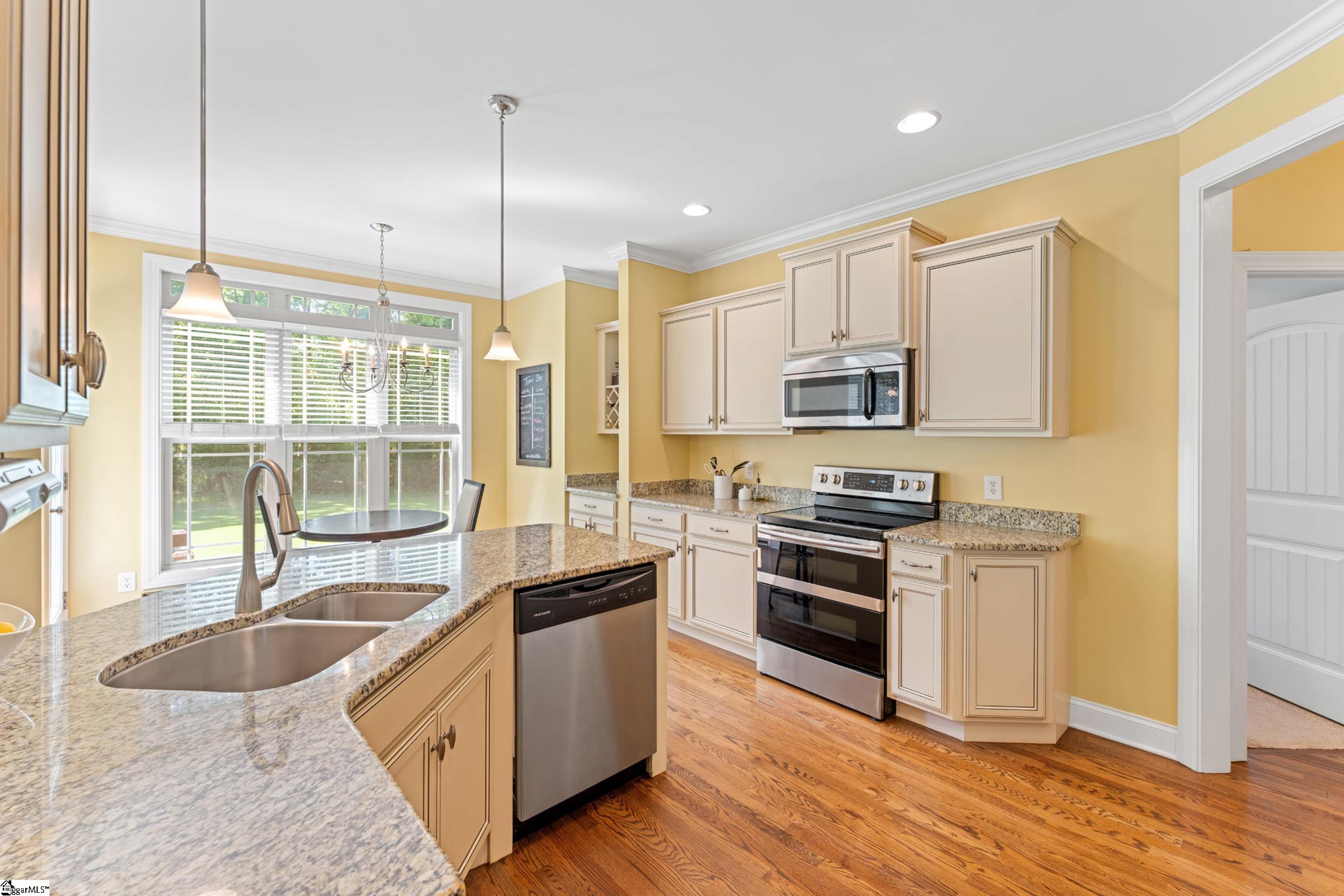 235 Ebbitt Court Greer, SC 29651 - Photo 4 of 44