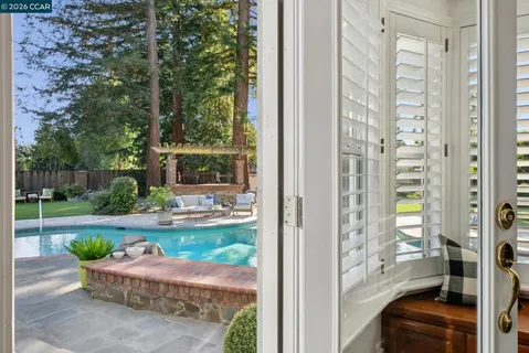 $2,749,000 | 2031-2031 Scarlet Oak Place, Danville, CA 94506