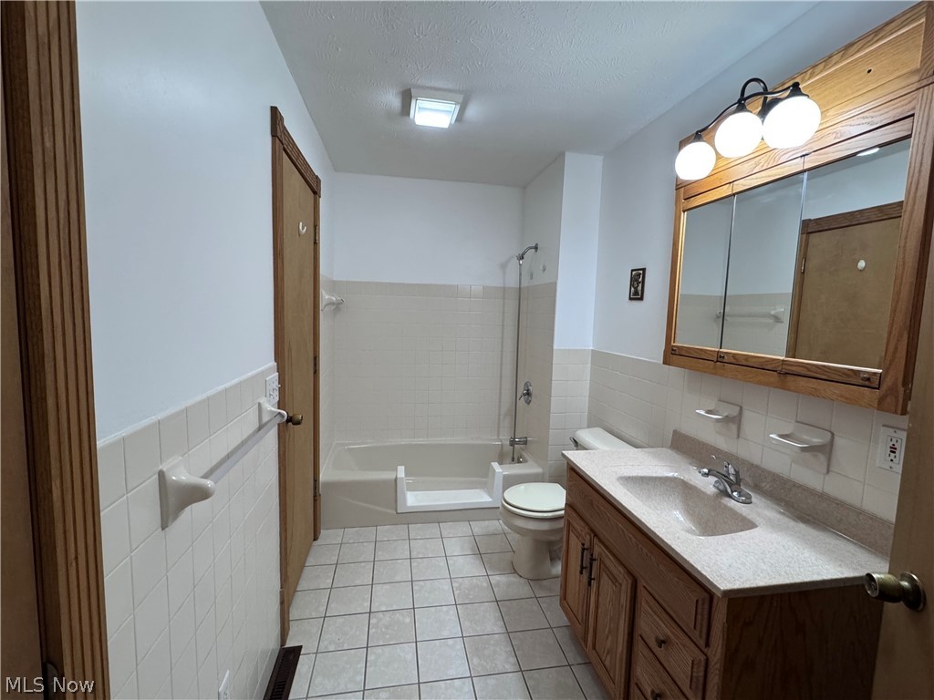 12942 Ravenna Road Chardon, OH 44024 - Photo 24 of 45