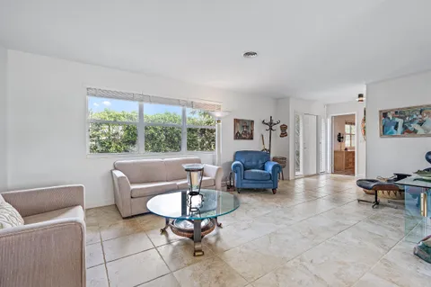 $11,500 | 733 Waterway Drive, North Palm Beach, FL 33408