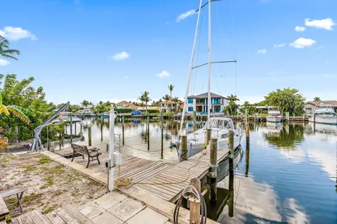 $11,500 | 733 Waterway Drive, North Palm Beach, FL 33408