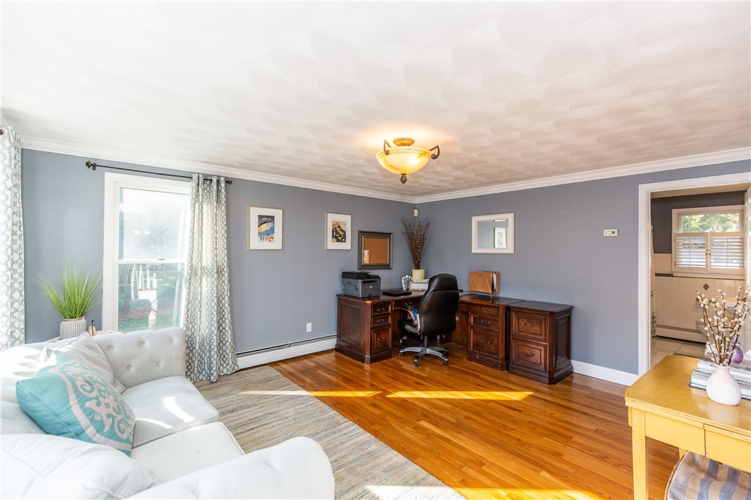 114 Rome Drive Cranston, RI 02921 - Photo 3 of 50 Living Room