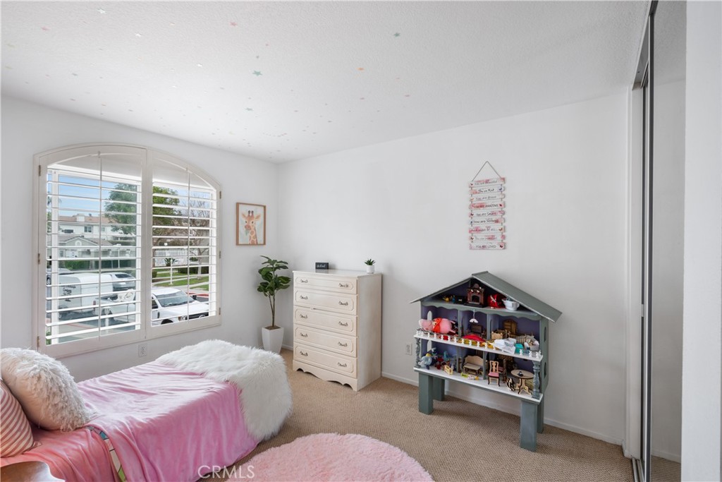 686 Azure Lane, Unit 2 Corona, CA 92879 - Photo 16 of 31