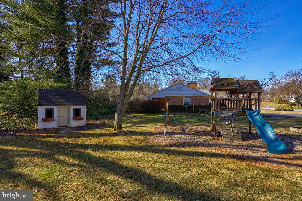 1555 Mission Road Lancaster, PA 17601 - Photo 31 of 42