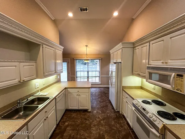 $264,900 | 440 Westport Way, Flowood, MS 39232