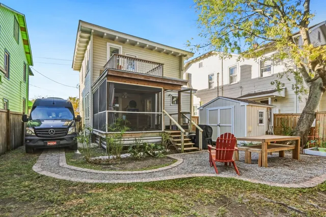 $950,000 | 924 Rutledge Avenue, Charleston, SC 29403