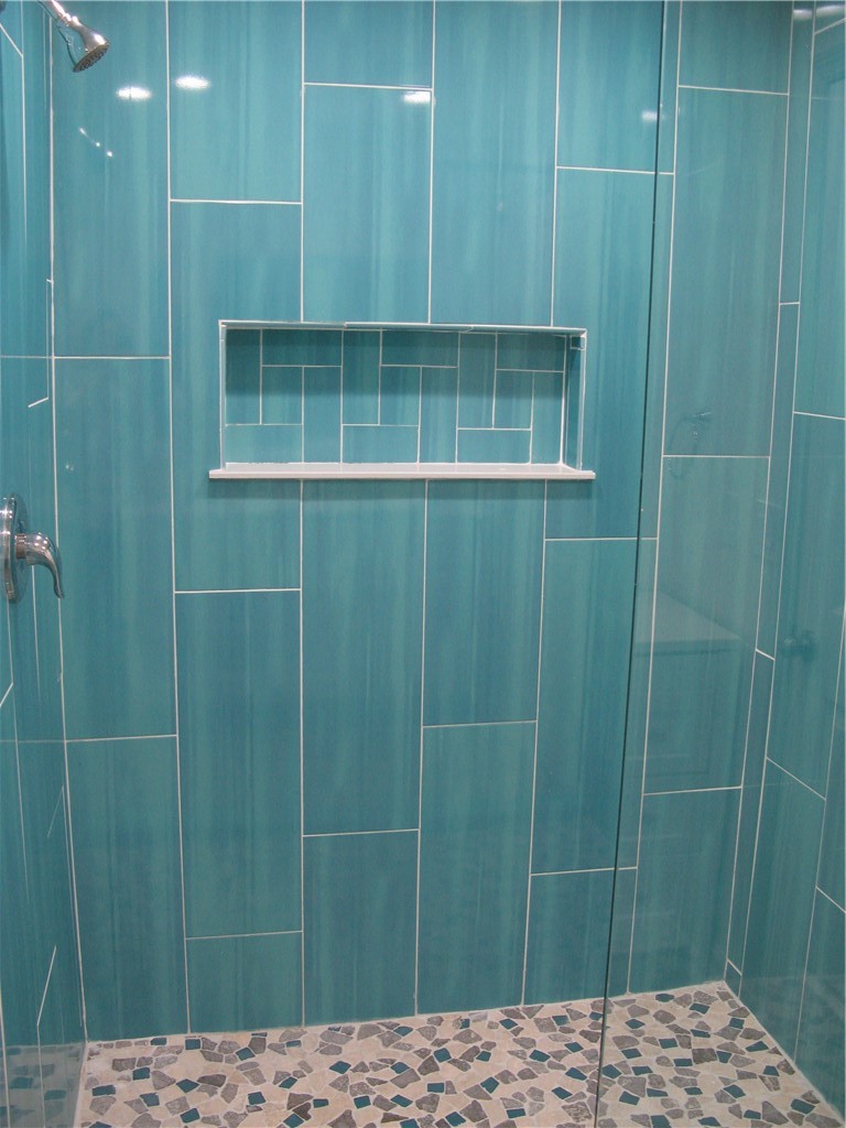 3700 Bay Street Sebastian, FL 32976 - Photo 23 of 35 a bathroom with a shower