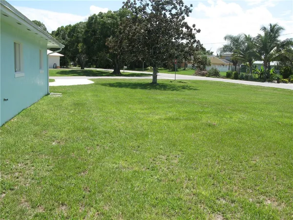 $3,995 | 3700 Bay Street, Sebastian, FL 32976