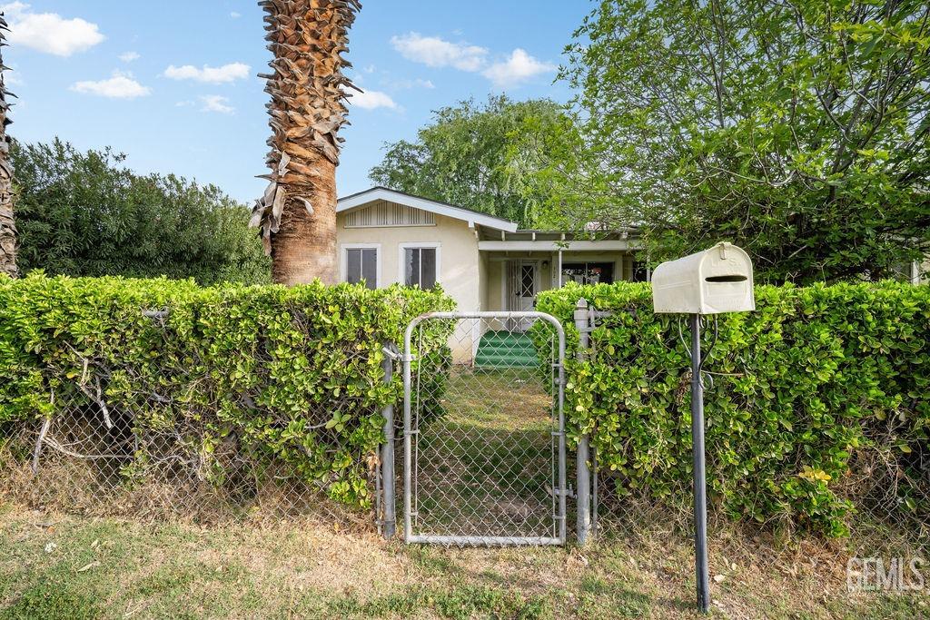 Undisclosed Address Bakersfield, CA 93307 - Photo 2 of 22