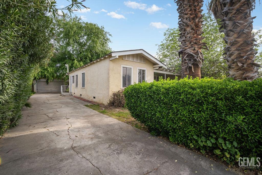 Undisclosed Address Bakersfield, CA 93307 - Photo 4 of 22