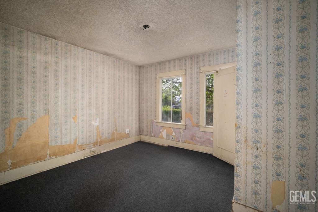 Undisclosed Address Bakersfield, CA 93307 - Photo 7 of 22