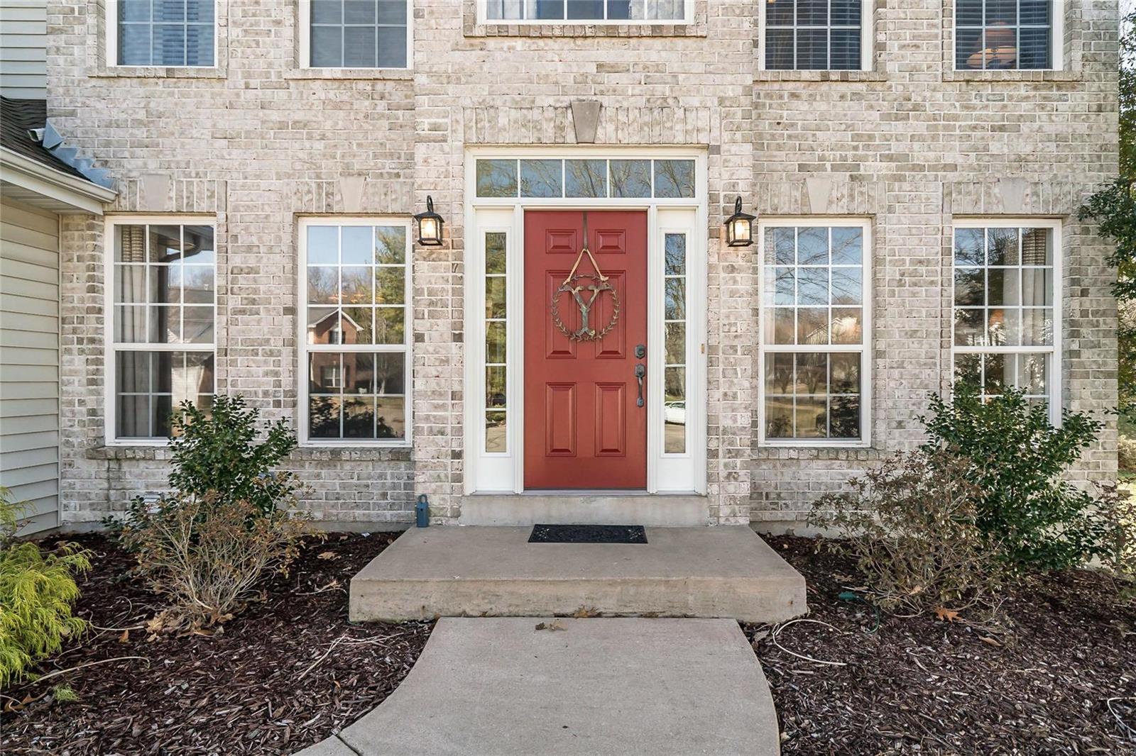 1112 Gateford Ridge Court Ballwin, MO 63021 - Photo 2 of 37 Gallery Image 2