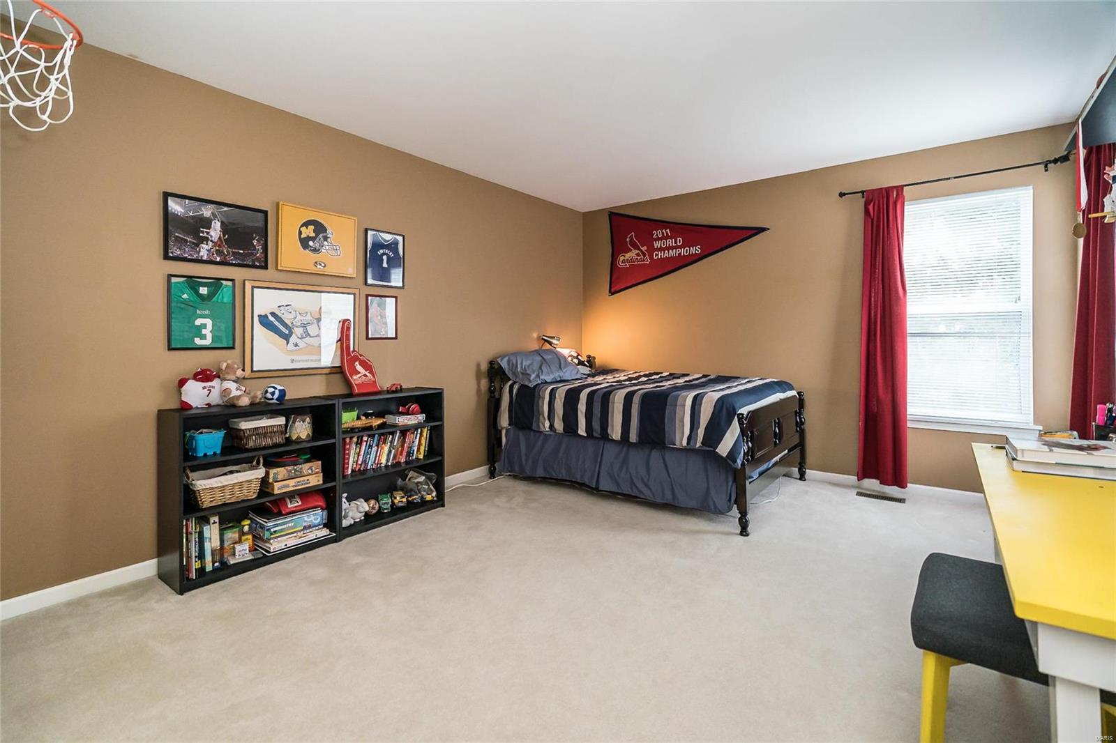 1112 Gateford Ridge Court Ballwin, MO 63021 - Photo 20 of 37 Gallery Image 20