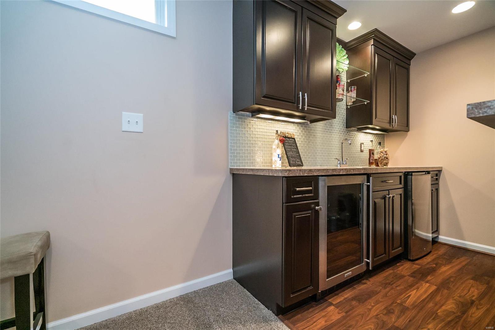 1112 Gateford Ridge Court Ballwin, MO 63021 - Photo 23 of 37 Gallery Image 23