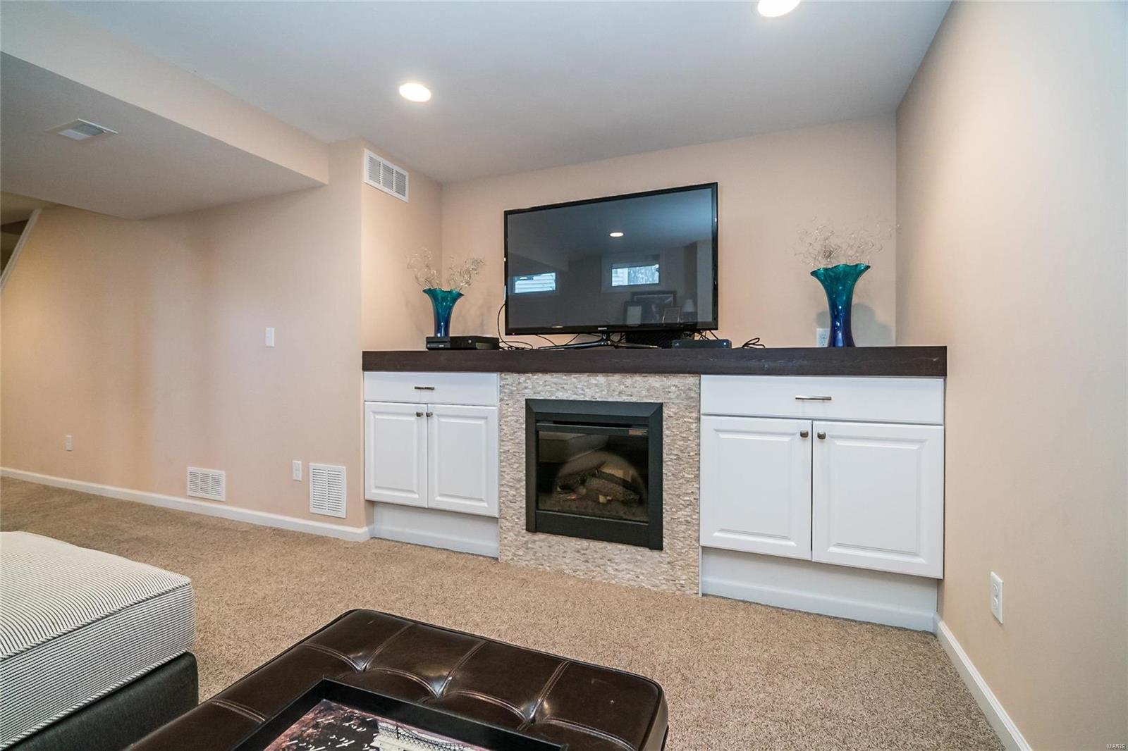 1112 Gateford Ridge Court Ballwin, MO 63021 - Photo 25 of 37 Gallery Image 25