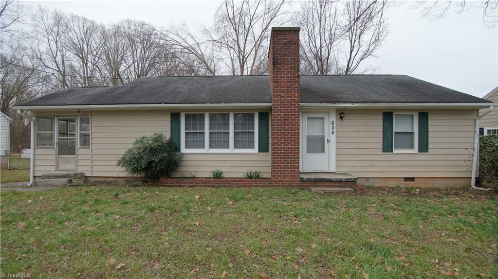 624 Oak Summit Road Winston-Salem, NC 27105 - Photo 1 of 18 Gallery Image 1