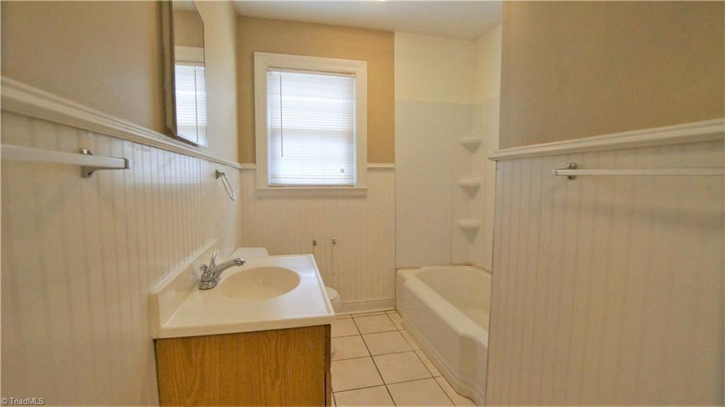 624 Oak Summit Road Winston-Salem, NC 27105 - Photo 10 of 18 Gallery Image 10