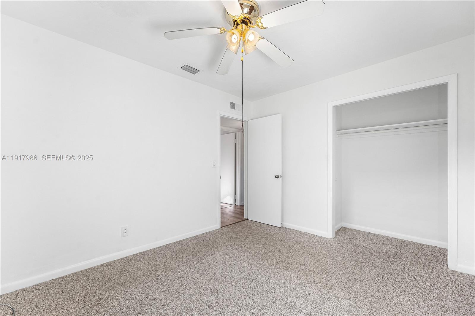 475 Northwest 46th Terrace Plantation, FL 33317 - Photo 20 of 43 a view of an empty room