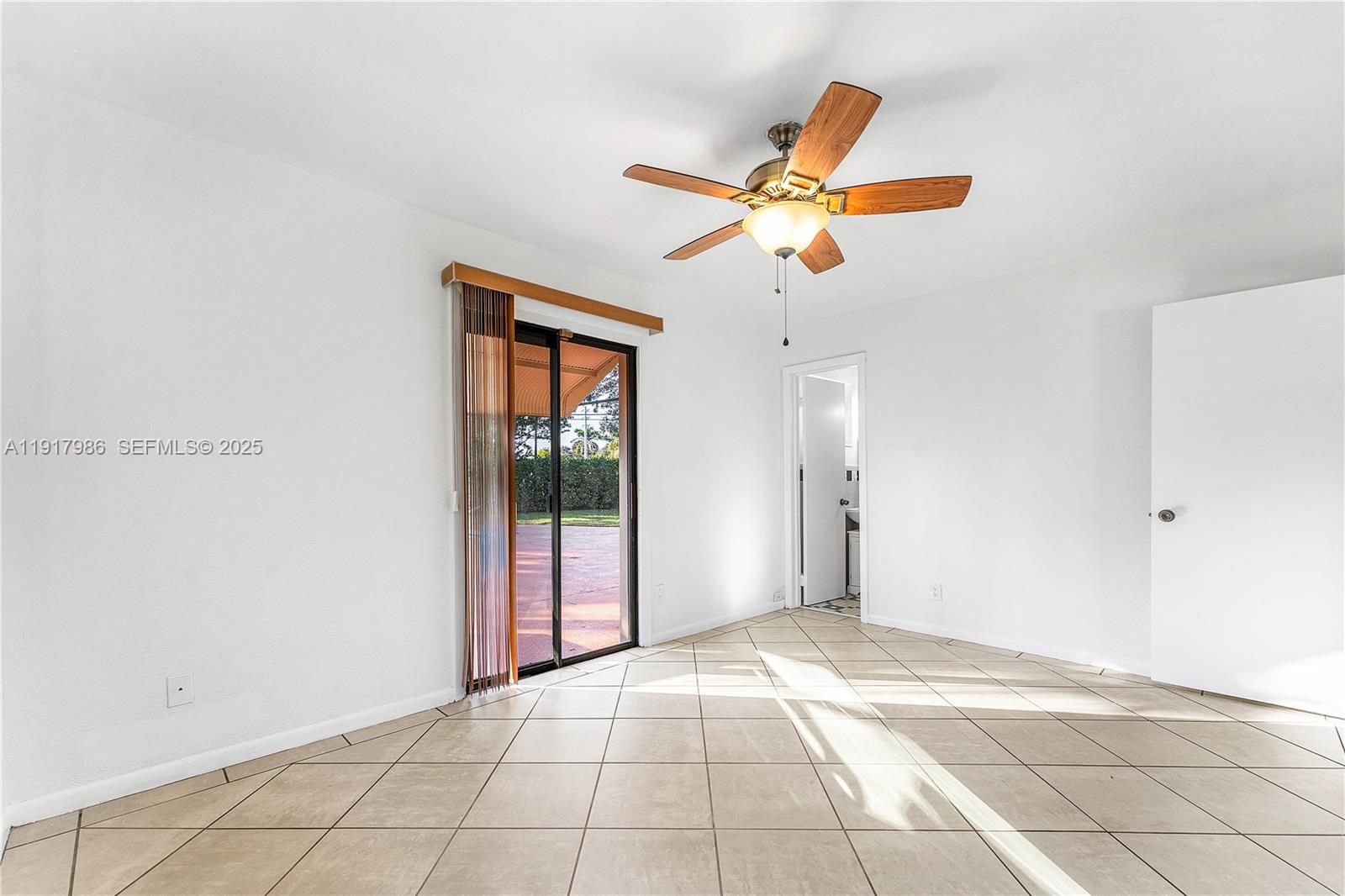 475 Northwest 46th Terrace Plantation, FL 33317 - Photo 23 of 43 a view of an empty room