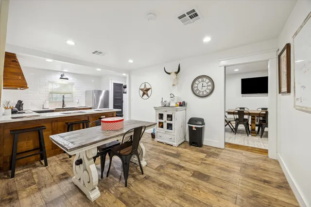 $2,900,000 | 5225 East 5th Street, Katy, TX 77493