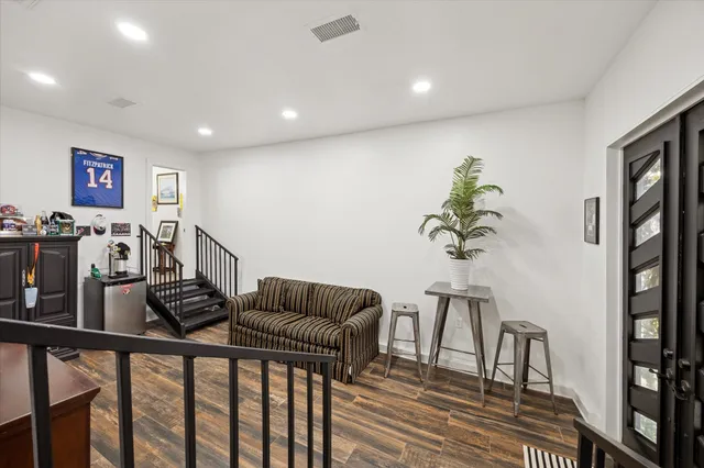 $2,900,000 | 5225 East 5th Street, Katy, TX 77493