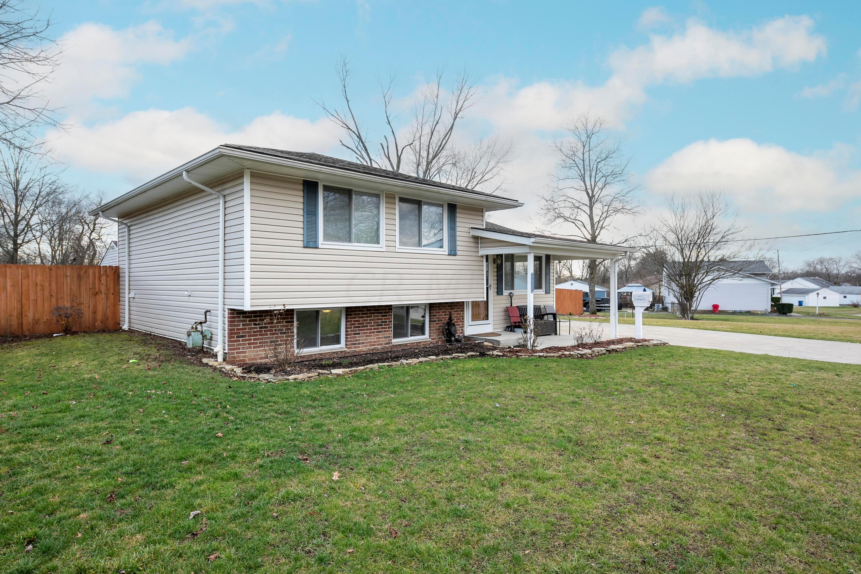 6413 Lexleigh Road Reynoldsburg, OH 43068 - Photo 4 of 40 Front