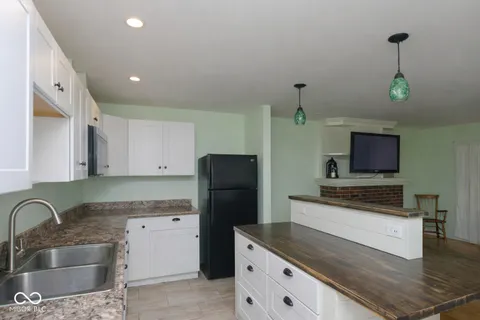 $195,000 | 136 South Johnson Avenue, Indianapolis, IN 46219
