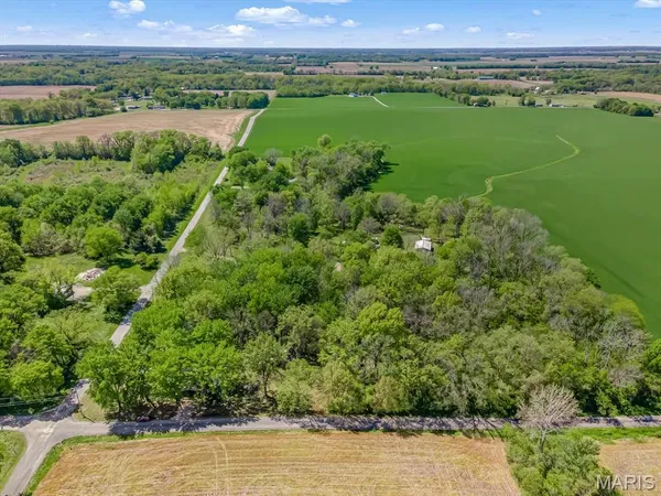 $149,900 | 21515 4th Street, Keyesport, IL 62253