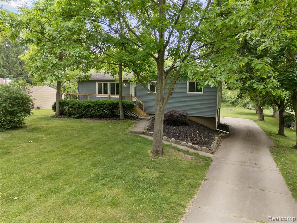 2844 East Rose Center Road Highland, MI 48356 - Photo 40 of 46 Gallery Image 40