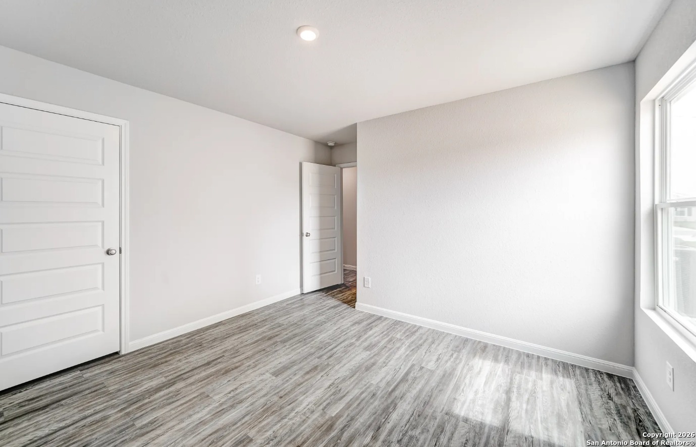 111 Boulder Ridge Drive Cuero, TX 77954 - Photo 4 of 7