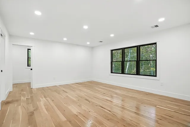 $929,900 | 68 Pearl Street, Upton, MA 01568