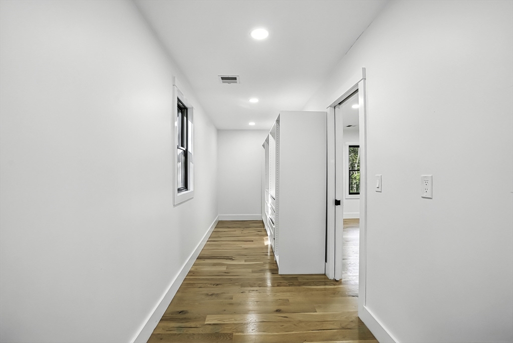 68 Pearl Street Upton, MA 01568 - Photo 28 of 37