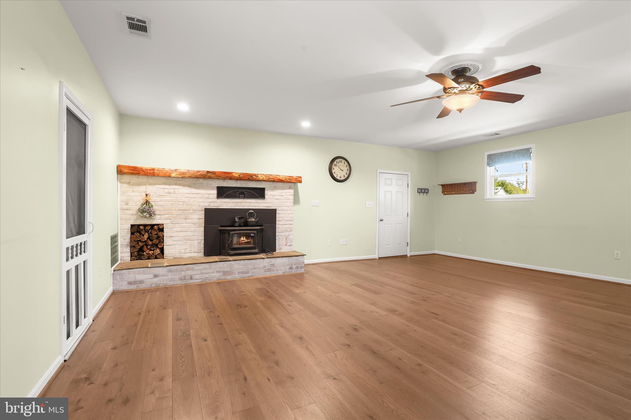 2616 Quebec School Road Middletown, MD 21769 - Photo 25 of 133 Family Room