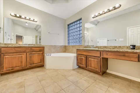 $1,100,000 | 10901 Tornasol Lane, Austin, TX 78739