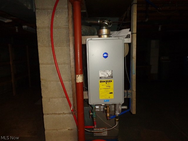 7892 Doylestown Road Sterling, OH 44276 - Photo 29 of 35 Tankless hot water tank