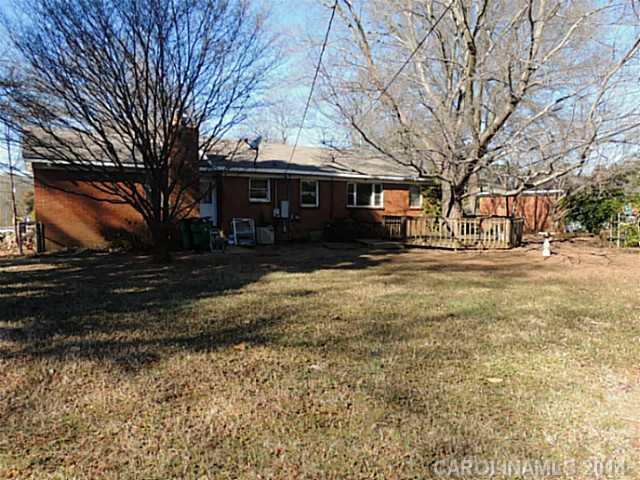 5246 Manning Road Charlotte, NC 28269 - Photo 11 of 16
