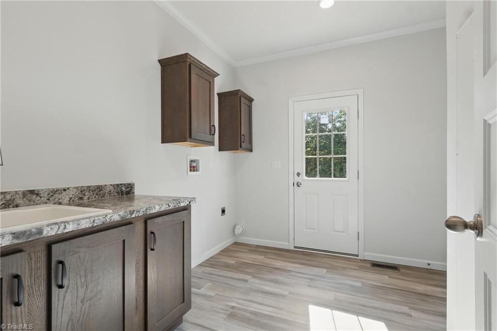 2875 Motsinger Road Winston-Salem, NC 27107 - Photo 13 of 40