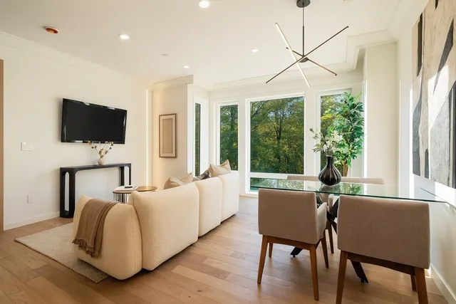 $589,000 | 388 Washington Street, Unit 104, Quincy, MA 02169