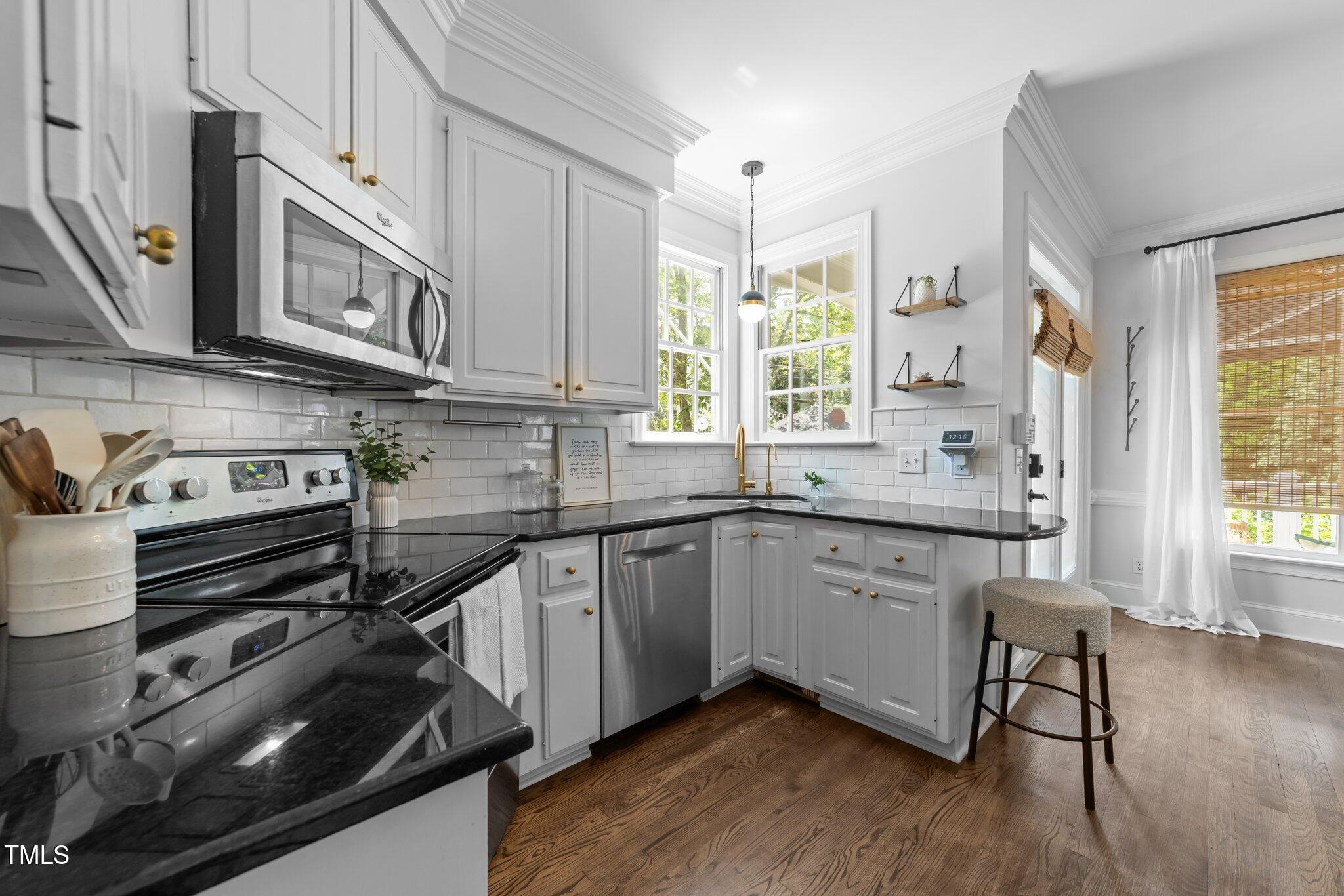 1901 White Oak Road Raleigh, NC 27608 - Photo 11 of 41 11-web-or-mls-3D5A1346