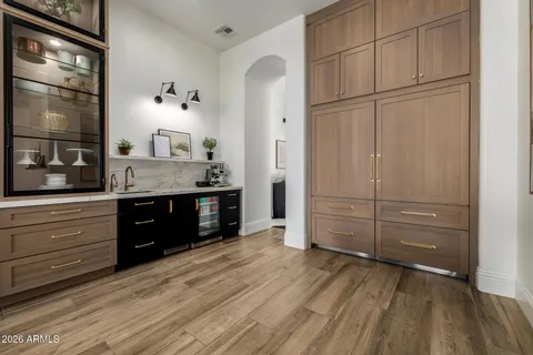 $3,895,000 | 2564 East Teakwood Place, Chandler, AZ 85249
