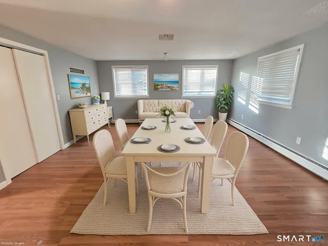 $324,900 | 207 Arnold Drive, East Hartford, CT 06108