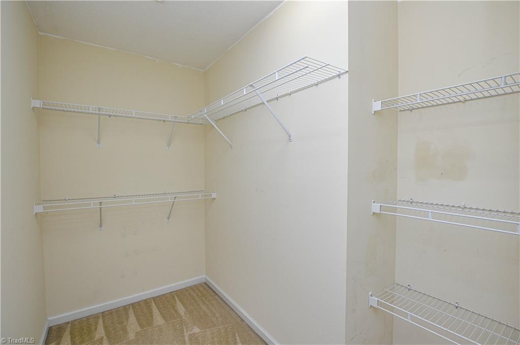 3249 Hyde Pl Circle Winston-Salem, NC 27103 - Photo 27 of 31