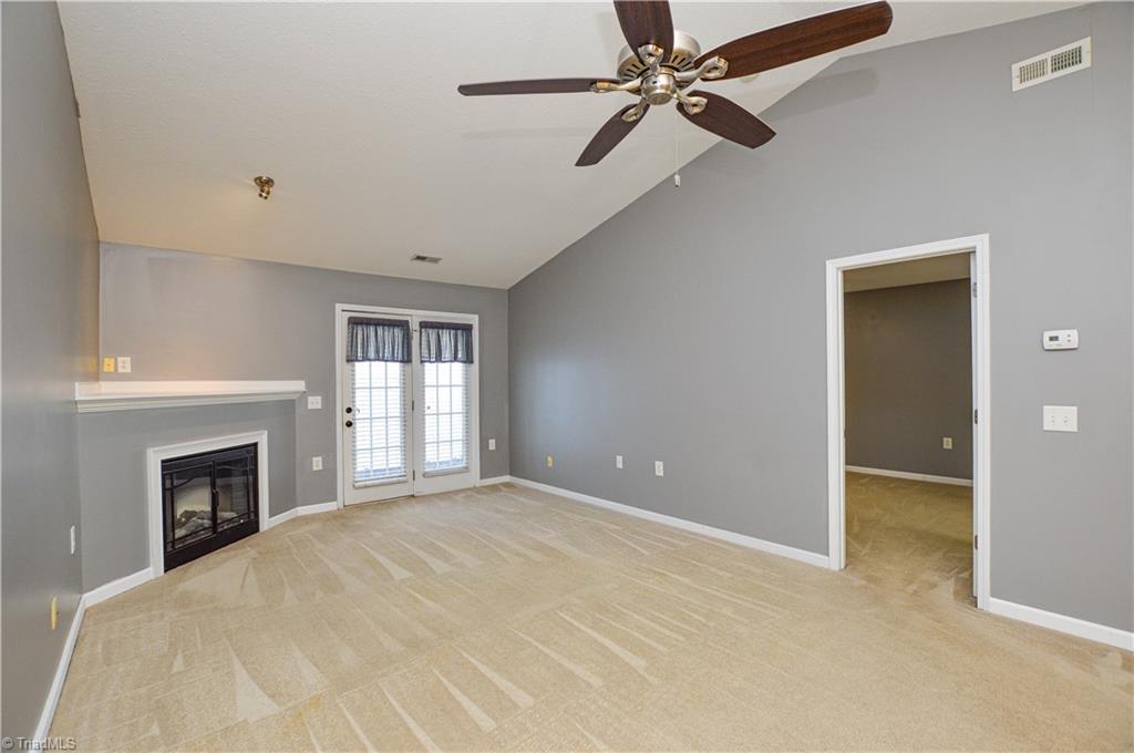 3249 Hyde Pl Circle Winston-Salem, NC 27103 - Photo 5 of 31