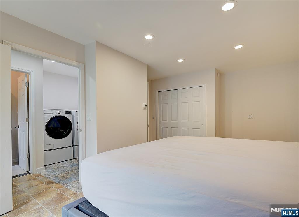 819 Ridgewood Road Millburn, NJ 07041 - Photo 29 of 39