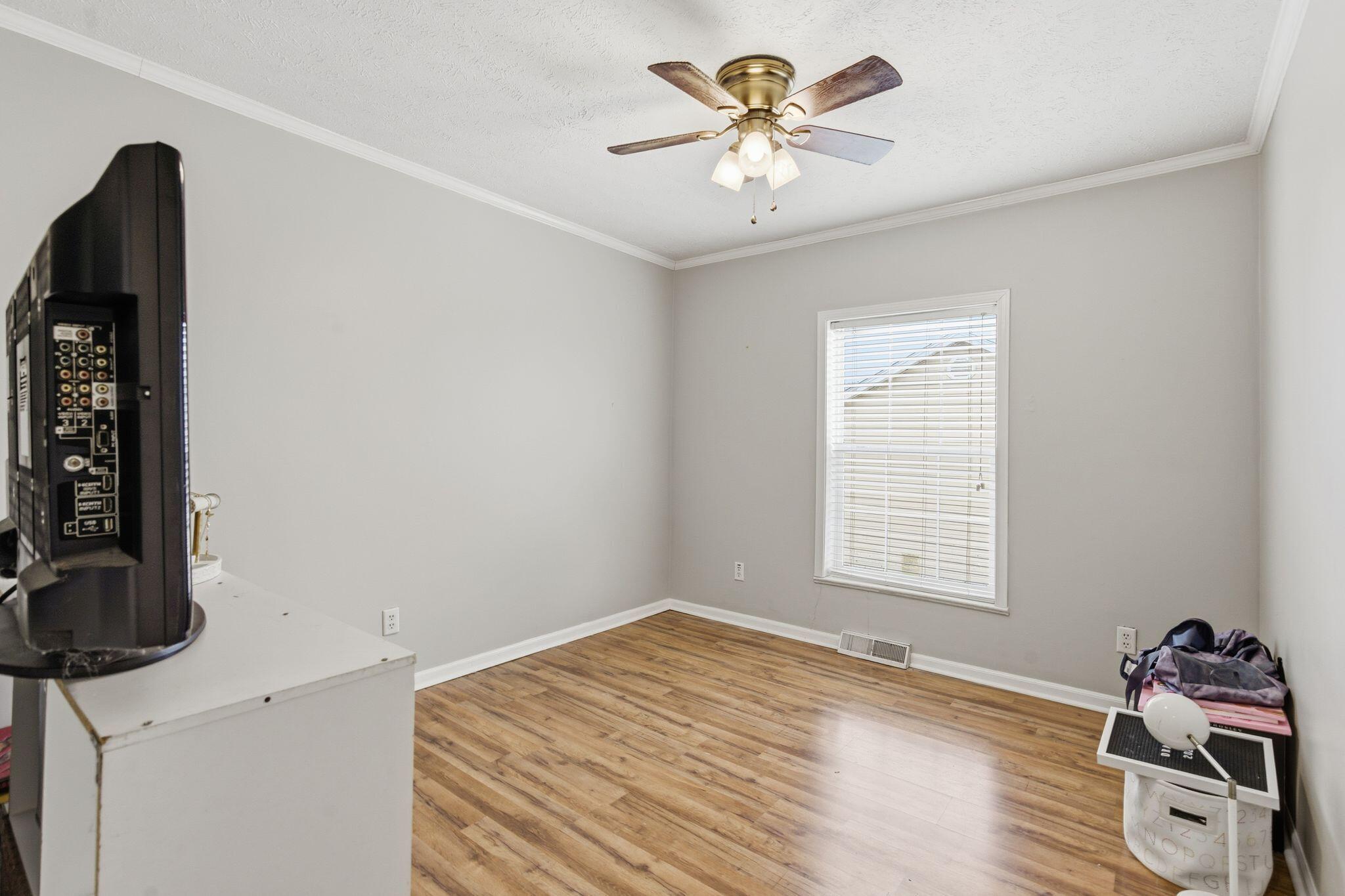 1027 Regency Road Danville, KY 40422 - Photo 23 of 38 022_F2003306