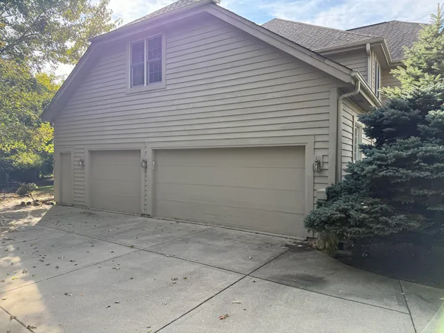 $4,250 | 2340 Robbie Court, Brookfield, WI 53005