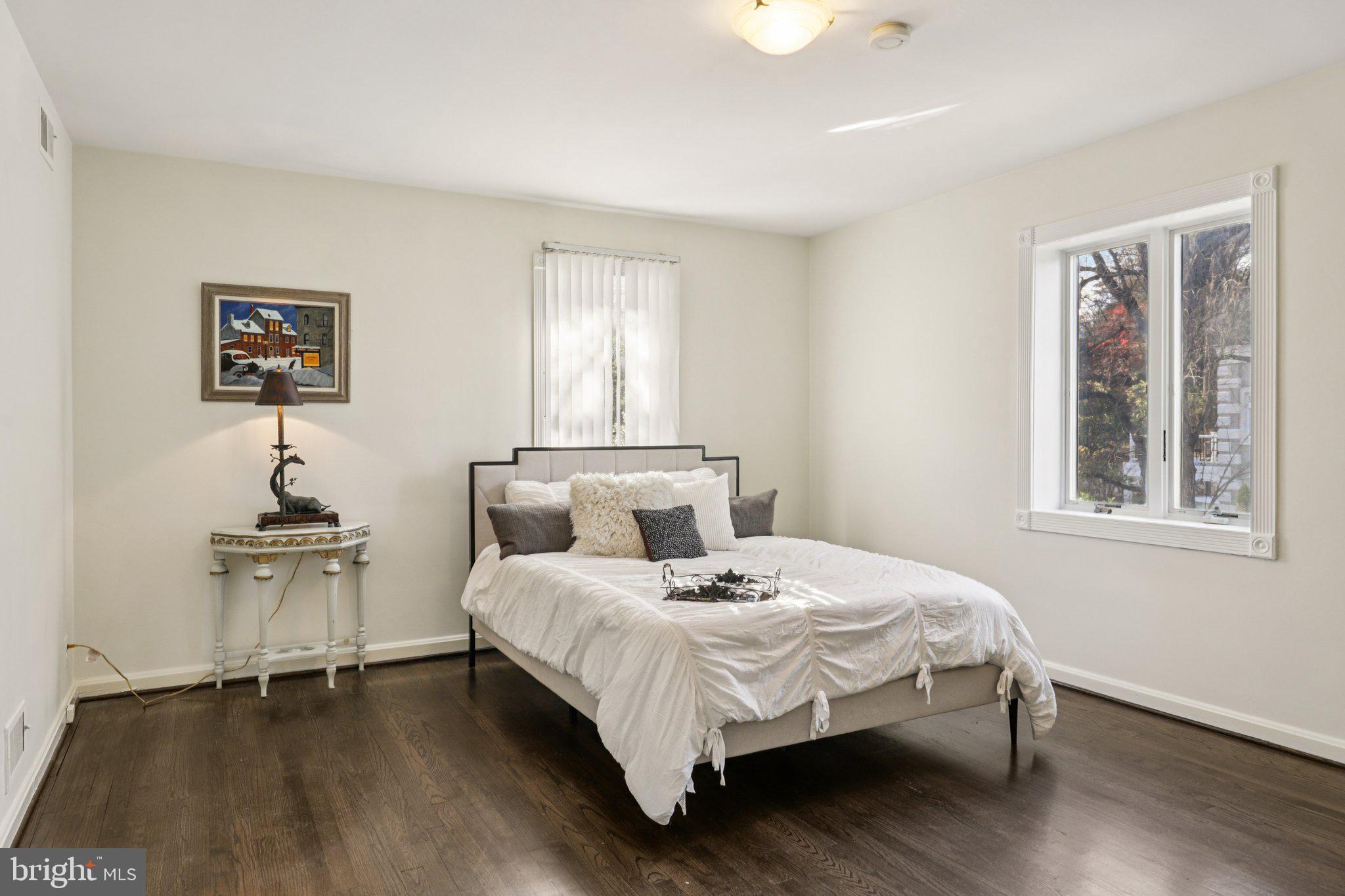 5301 Goldsboro Road Bethesda, MD 20817 - Photo 38 of 71 Bedroom