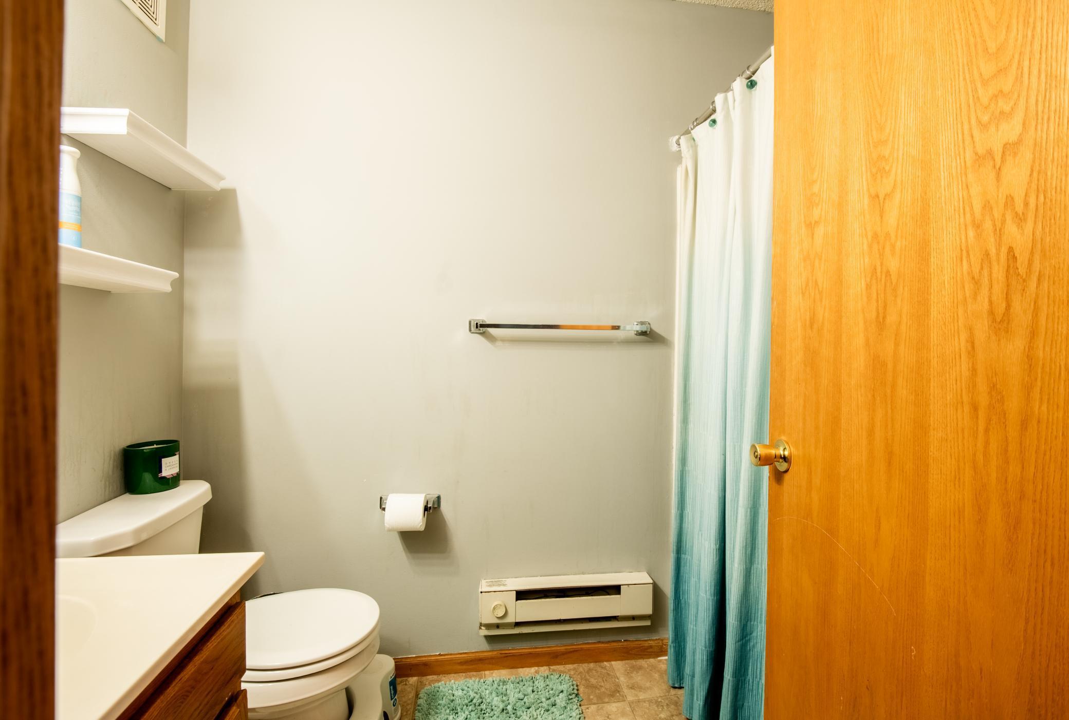 5724 4th Street Northeast Fridley, MN 55432 - Photo 17 of 46