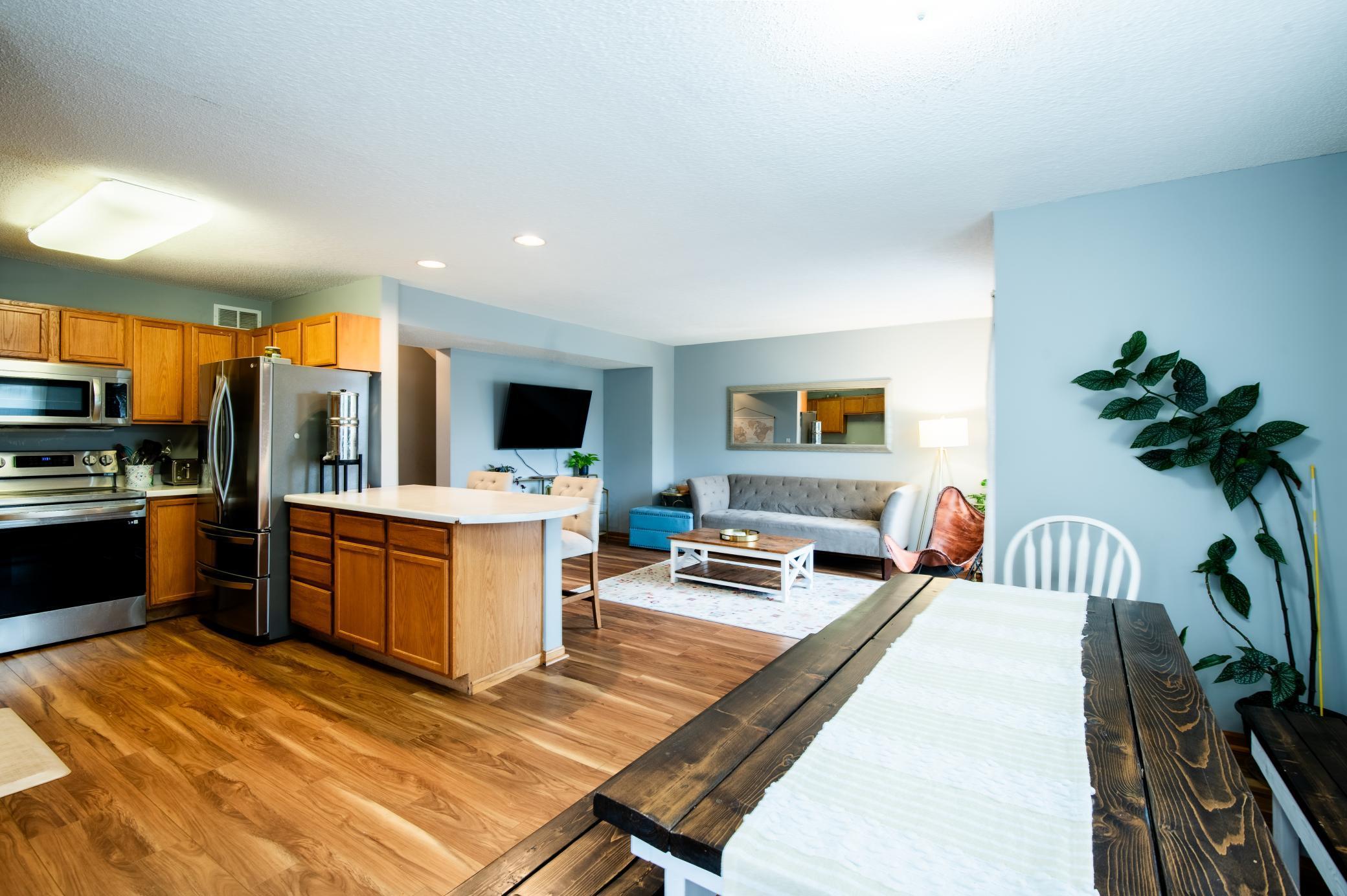 5724 4th Street Northeast Fridley, MN 55432 - Photo 5 of 46