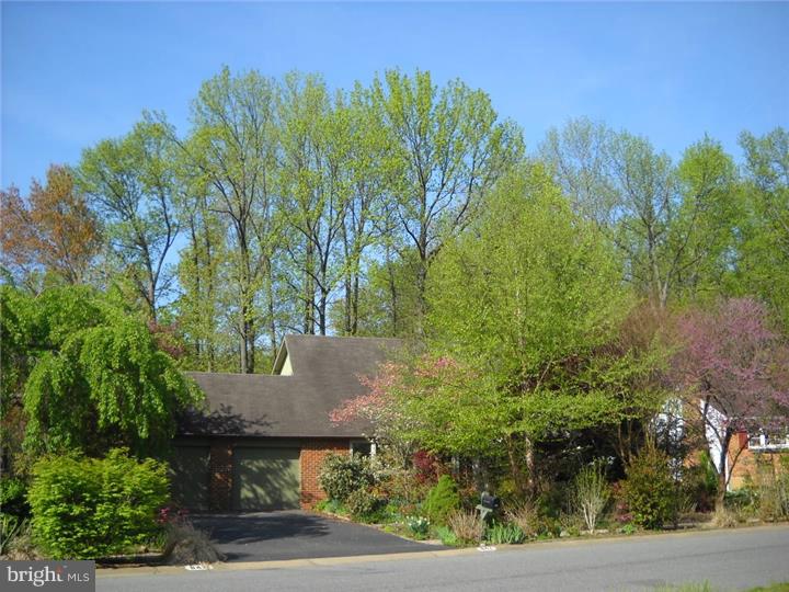 842 Lehigh Road Newark, DE 19711 - Photo 1 of 24 Exterior Front